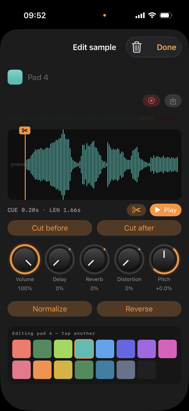 BeatPad sample editor with waveform, cue point and cut tools for the live sampler