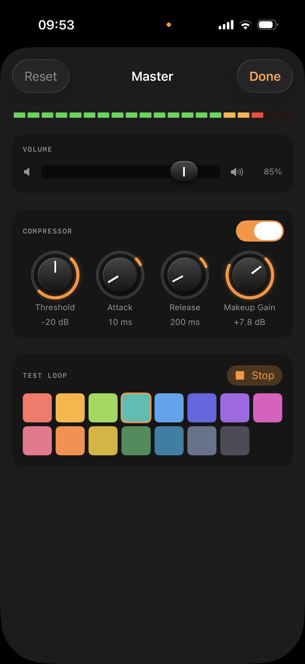 BeatPad presets screen showing the Analog Kit drum station pads